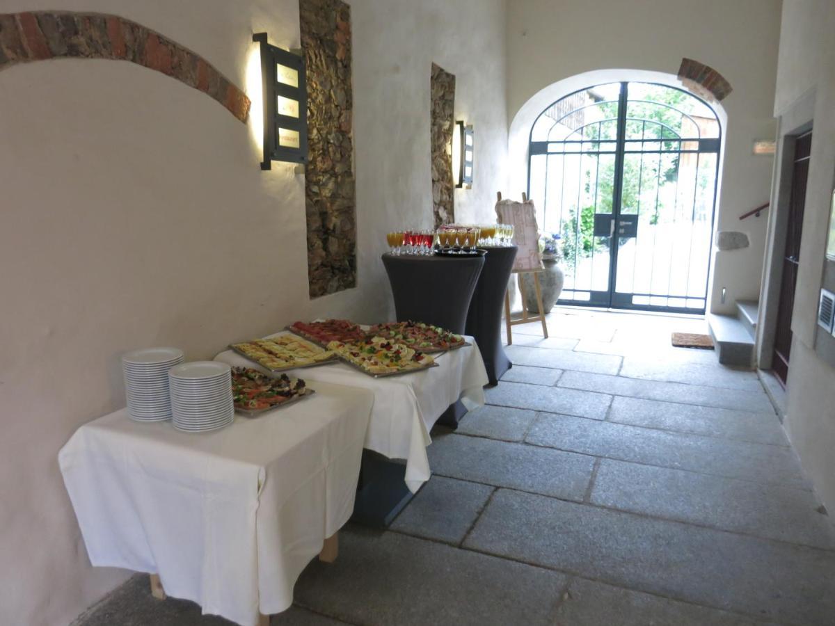 Hotel Drei Lilien Vohenstrauss Esterno foto