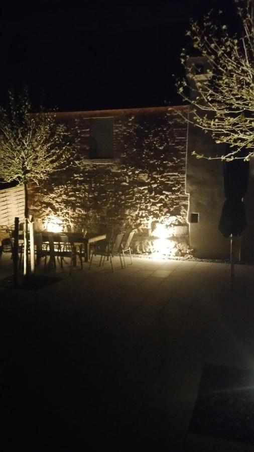 Hotel Drei Lilien Vohenstrauss Esterno foto