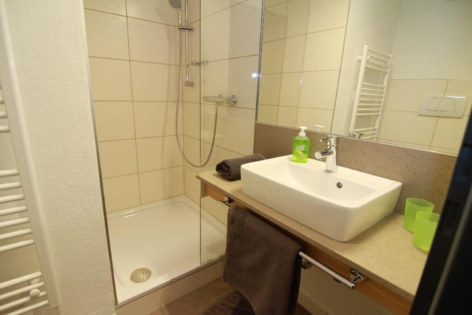 Hotel Drei Lilien Vohenstrauss Esterno foto